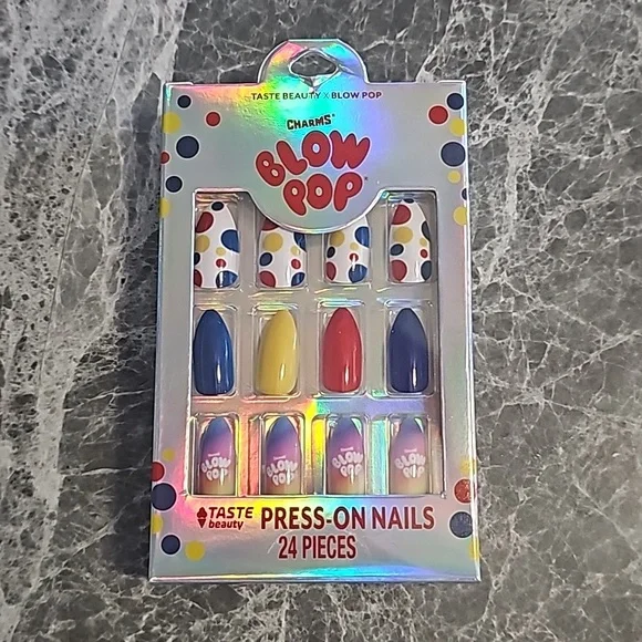BLOW POP Press-On Nails - Picture 2 of 3